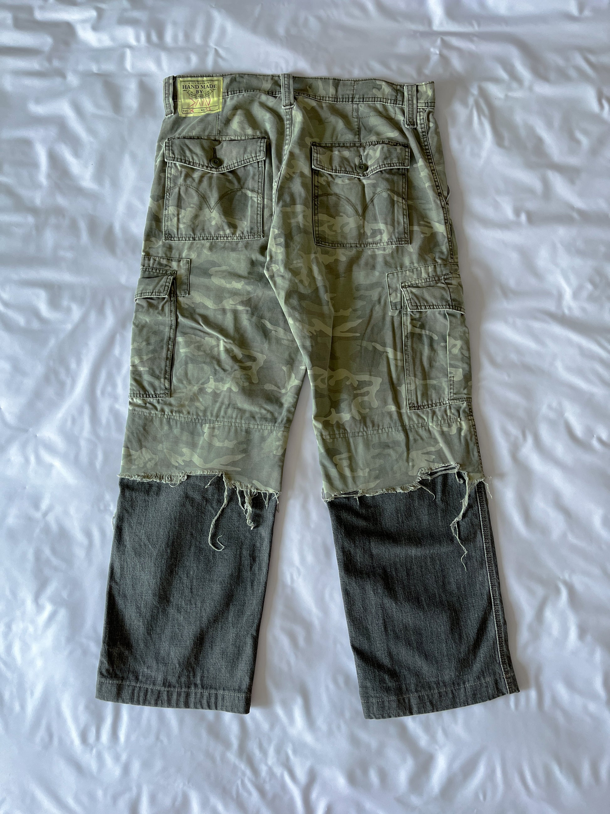 2 in 1 Camo Cargo