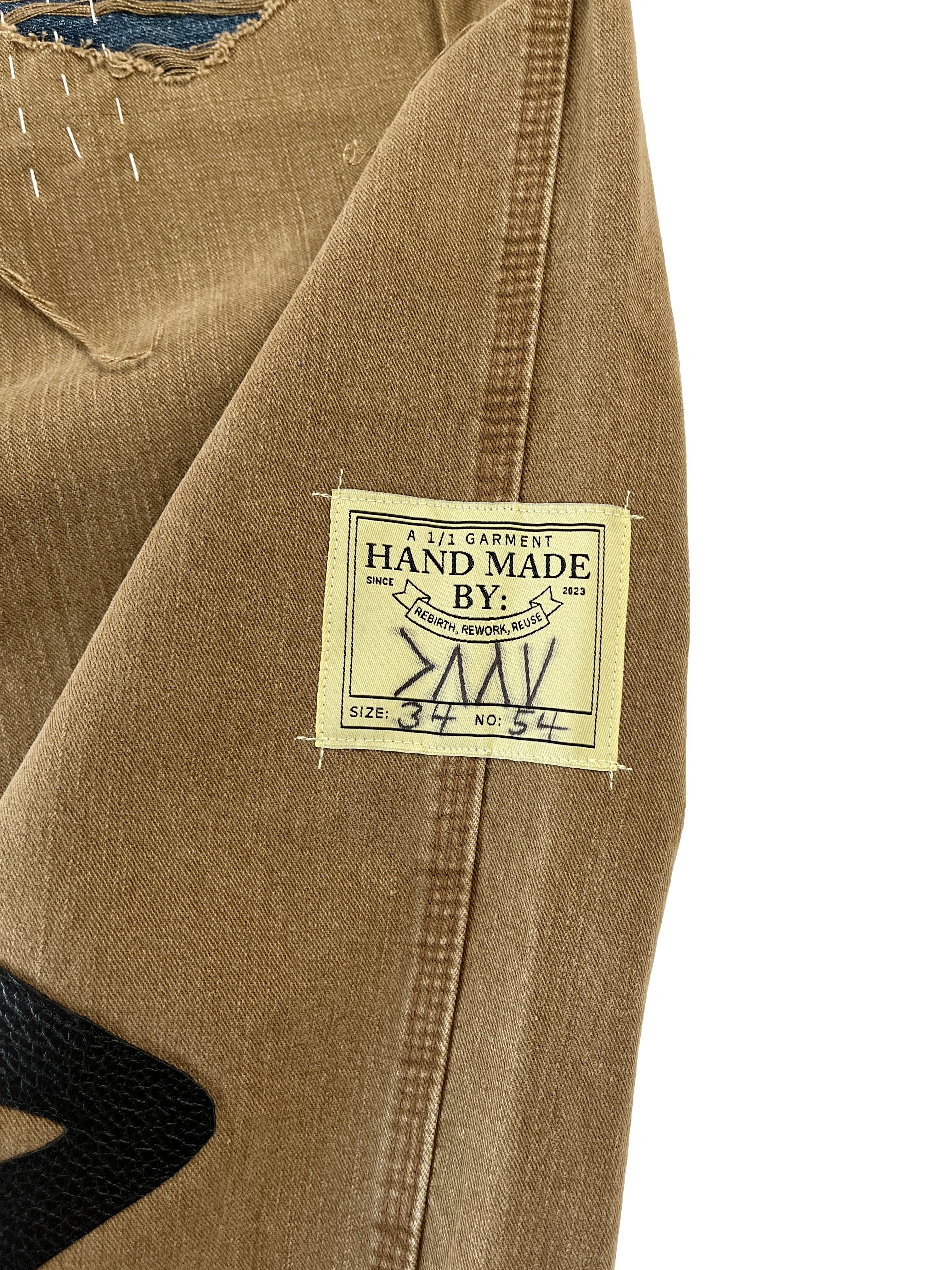 #54 Leather Patch Distressed Carpenter