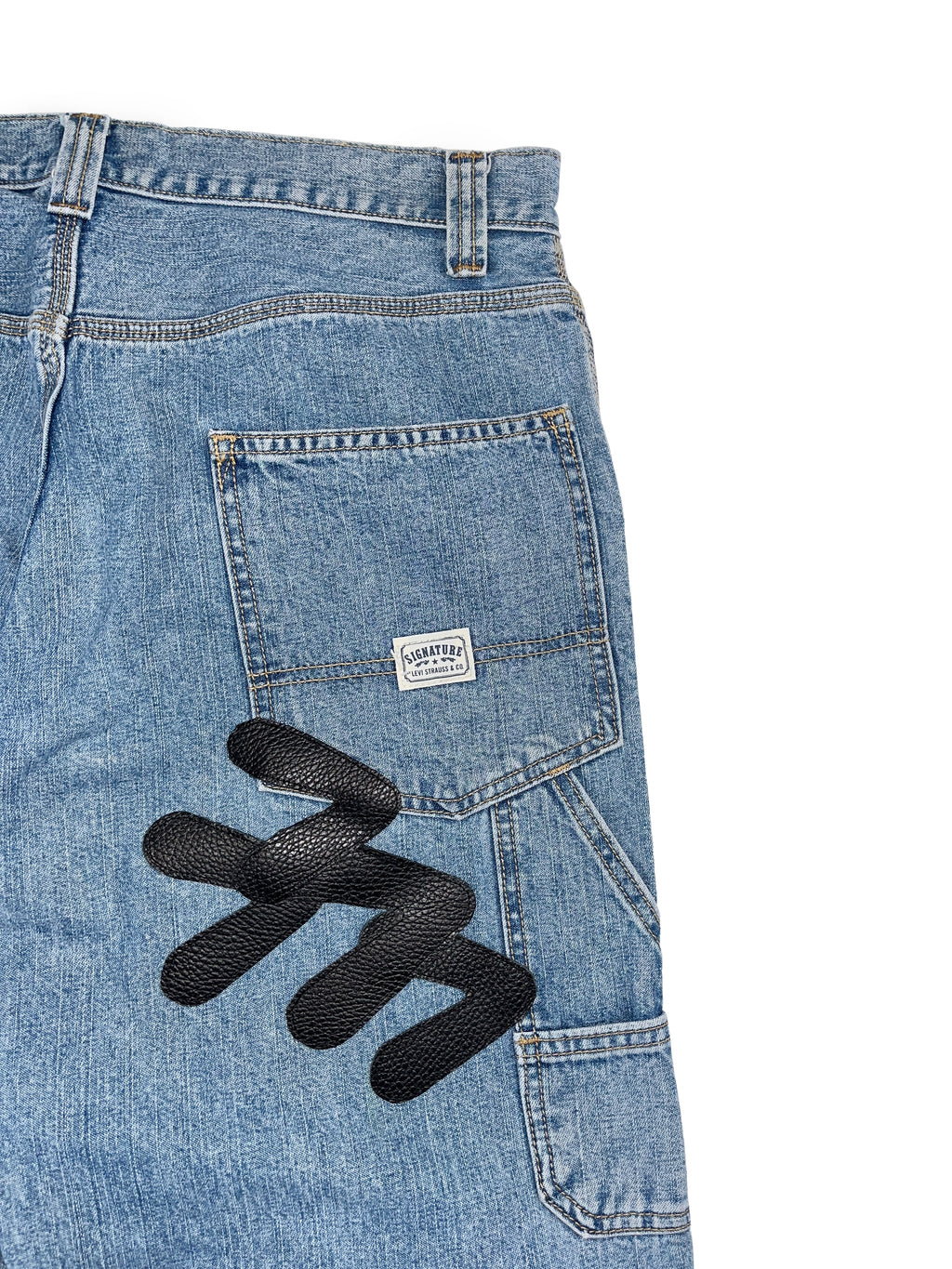 #49 Leather Patch Ripped Denim