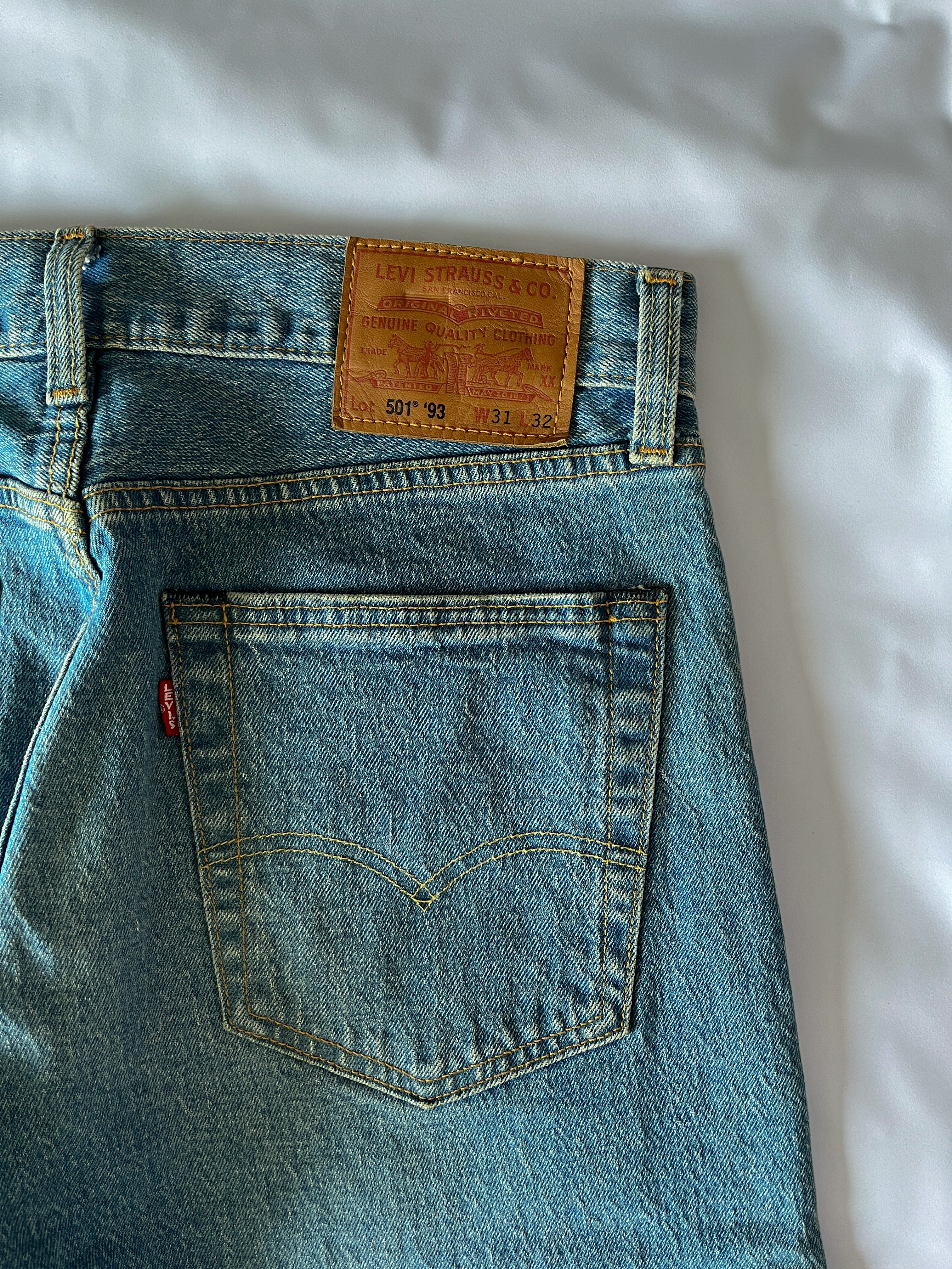 Baggy Washed Denim