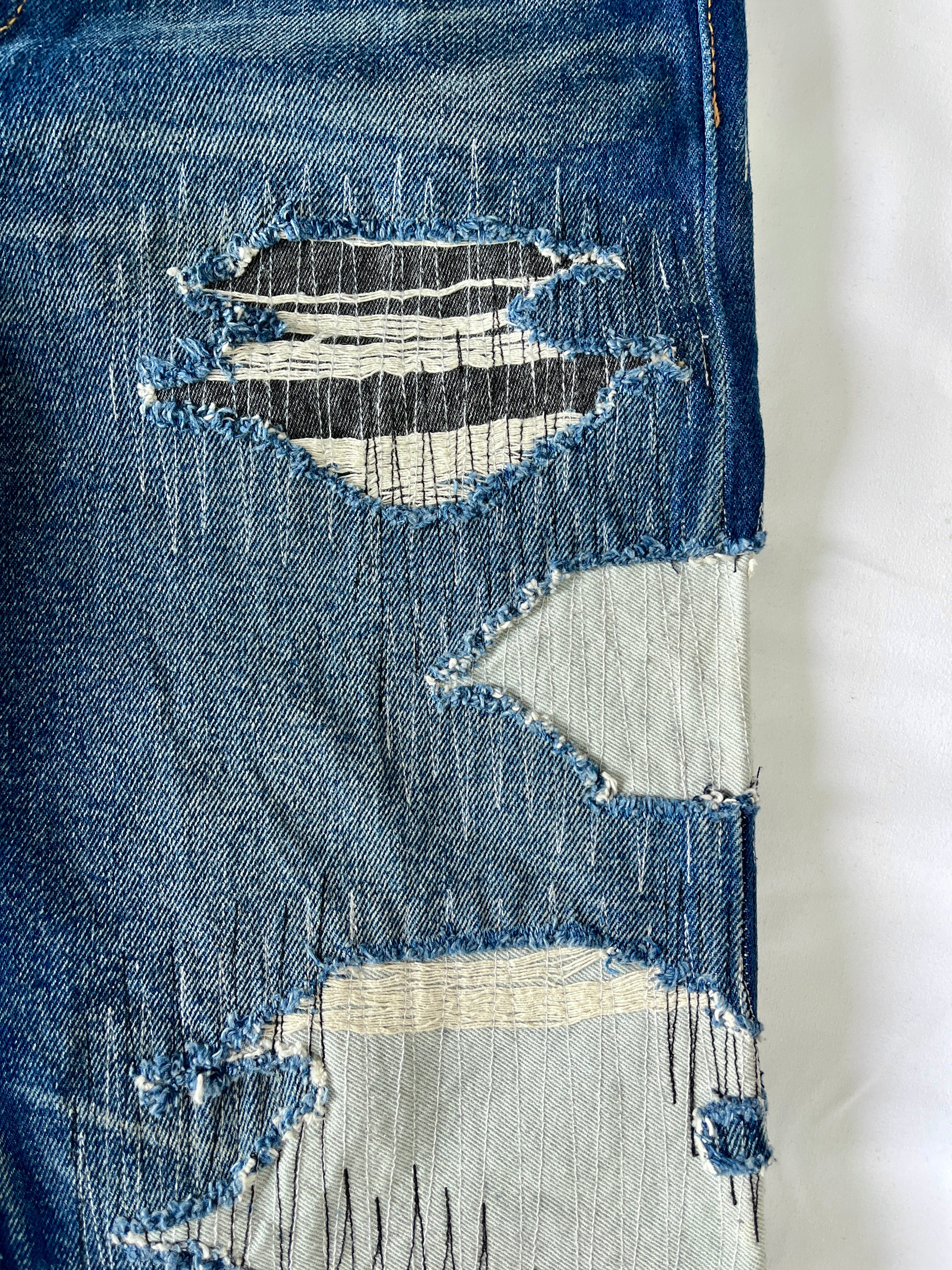 #32 3 Tone Distressed Denim