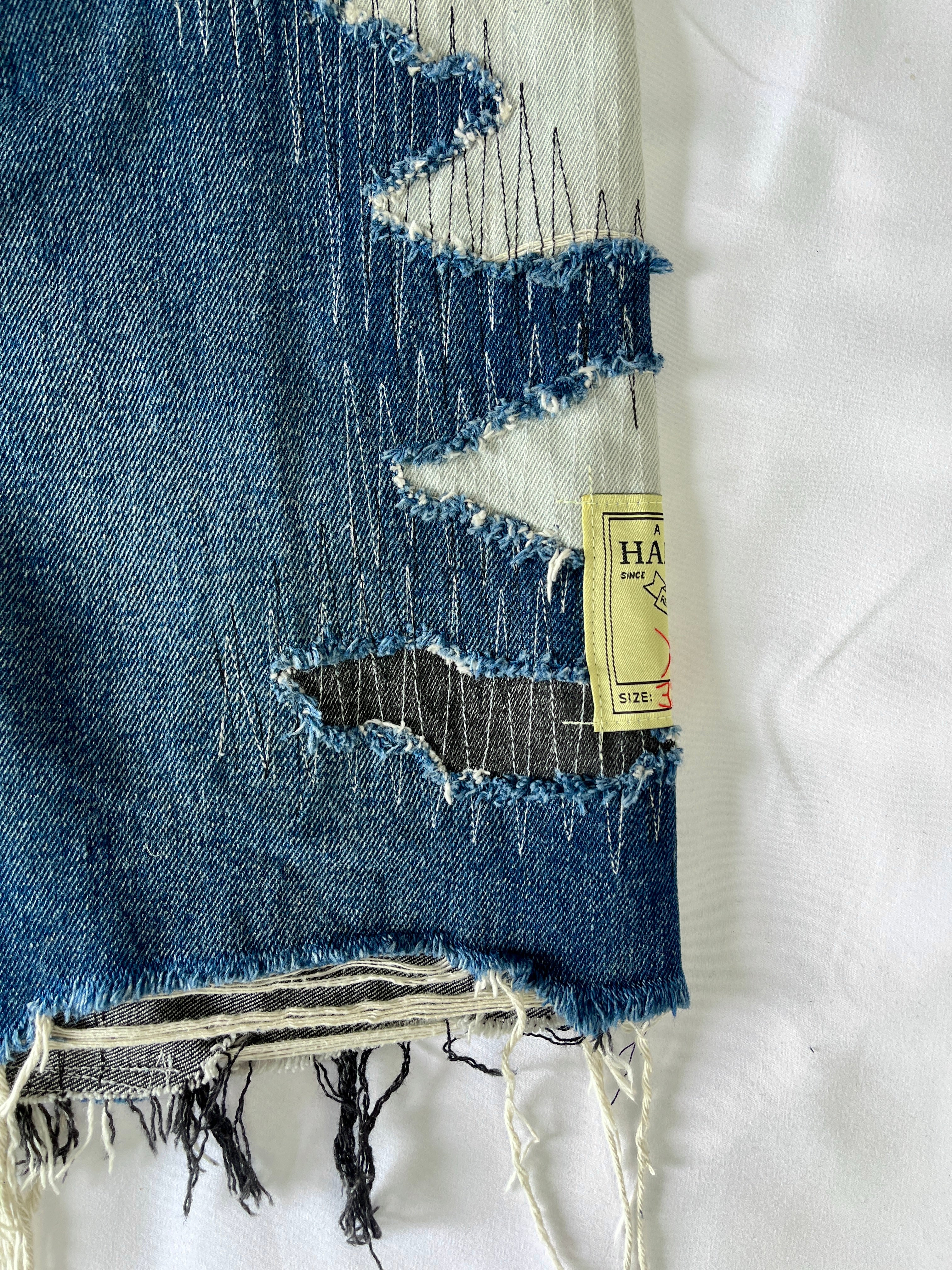 #32 3 Tone Distressed Denim
