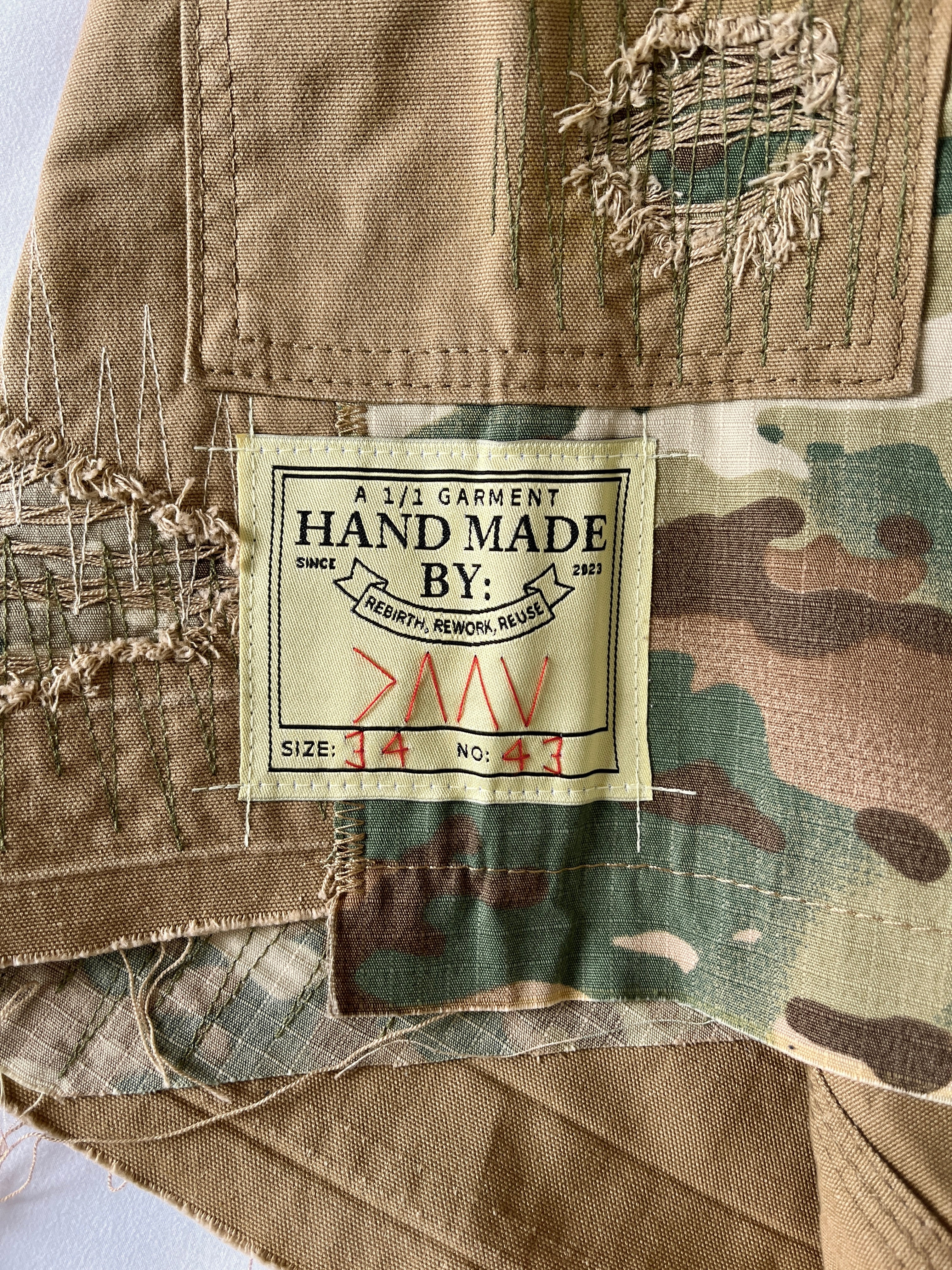 #43 Distressed Carpenter Shorts